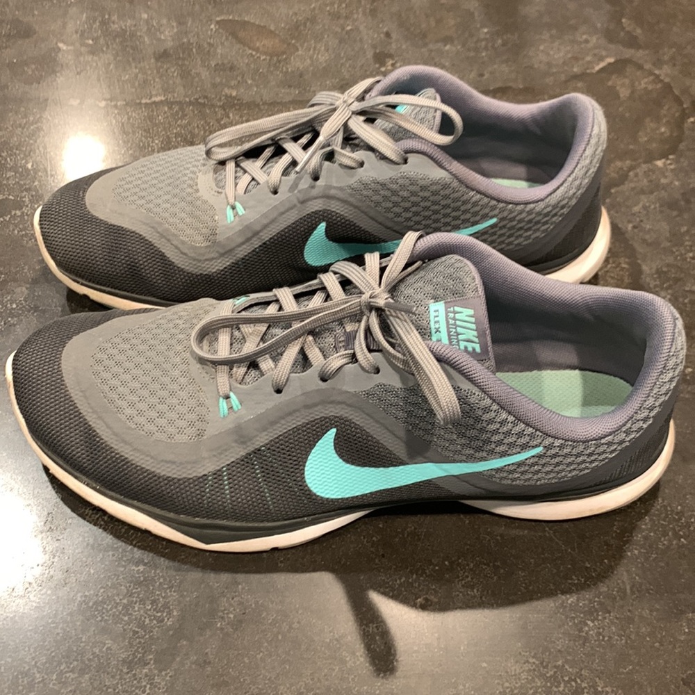 Women’s Nike Training Flex Supreme TR6 Flywire Shoe